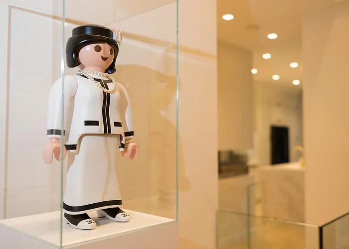 Luxury 3 Bedrooms Townhouse In Perfect Location דירה