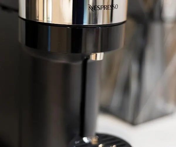 Luxury 3 Bedrooms Townhouse In Perfect Location *