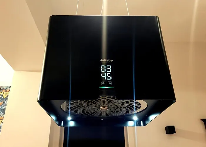 Brand New Iris With Private Bathroom And Balcony 4* 布鲁塞尔