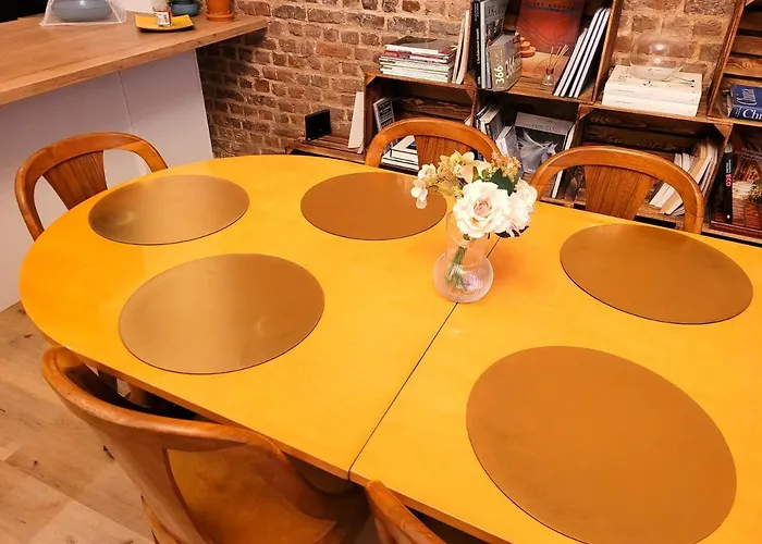 Brand New Iris With Private Bathroom And Balcony 4*