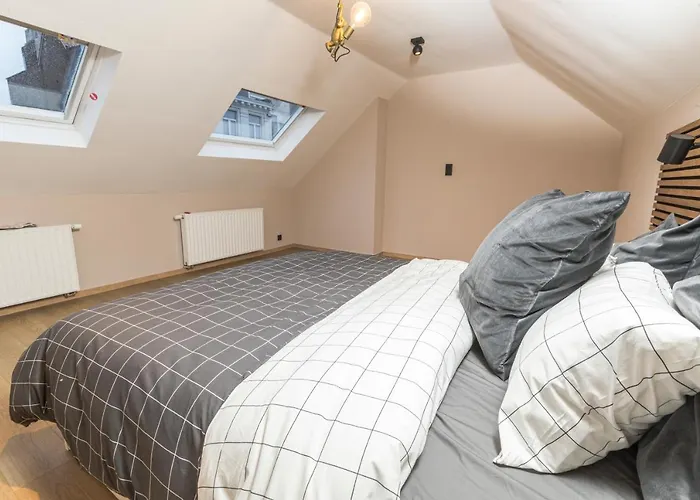 Golden Dove Luxury Aparts *