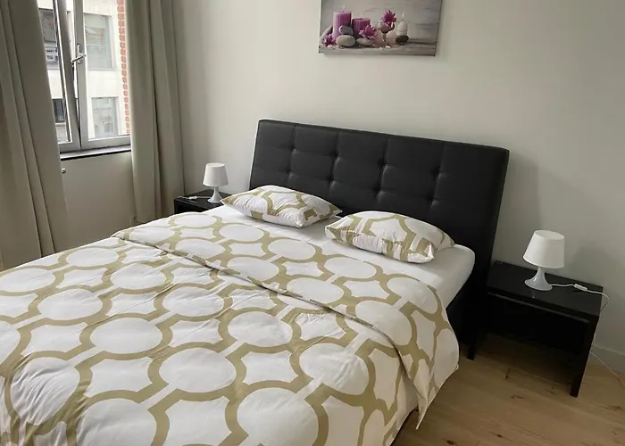 Modern Third Floor Апартаменты Брюссель