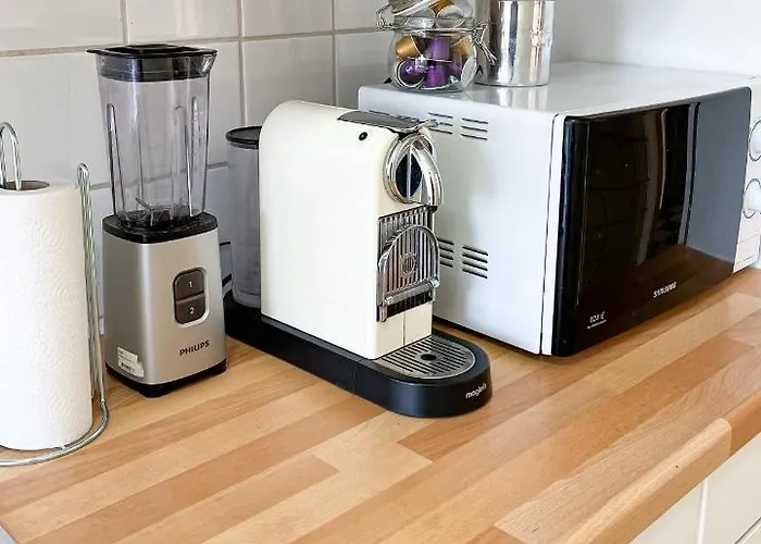 Appartement Cosy Two Bedroom In *