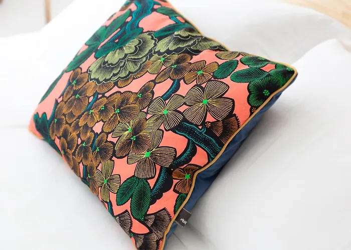 Happy Boutique - Grand Place Hotel 3*