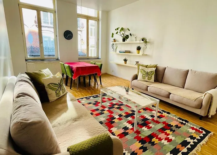 Down-town 1 Bedroom Flat Apartment Brussels