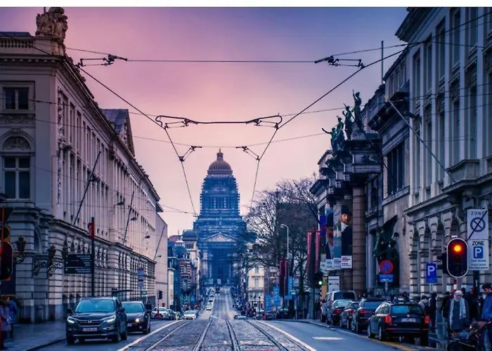 Comme A La Maison Apartment *