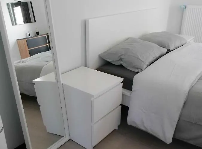 The Elise Szálloda *