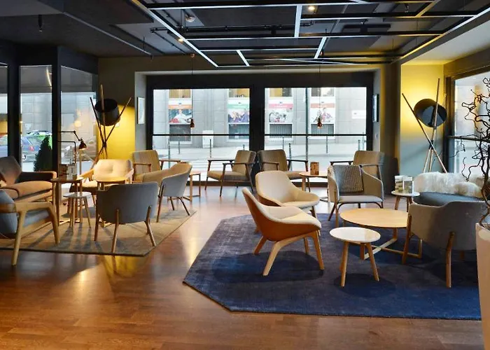 מלון Courtyard By Marriott Eu 4*