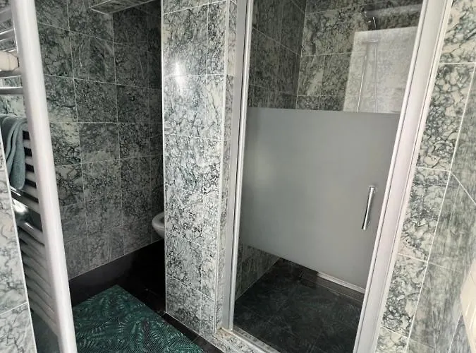 Duplex Sans Souci דירה בריסל