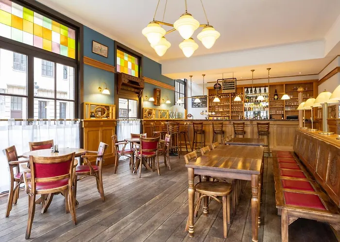 Ibis Off Grand'place 3*