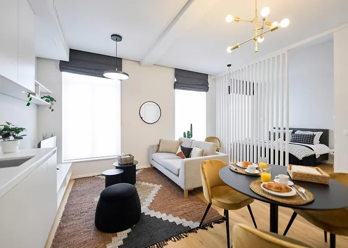 Daire Place Du Grand Sablon