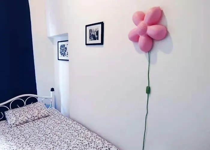 Homestay Cozy With Share The Bathroom And Kitchen *