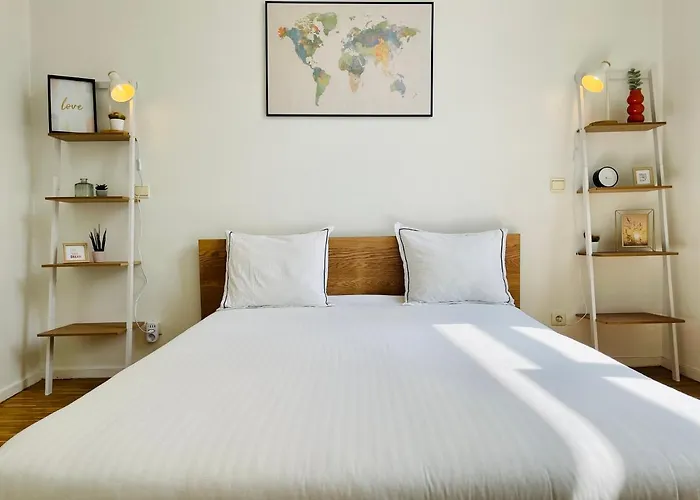 Down-town 1 Bedroom Flat Apartment Brussels