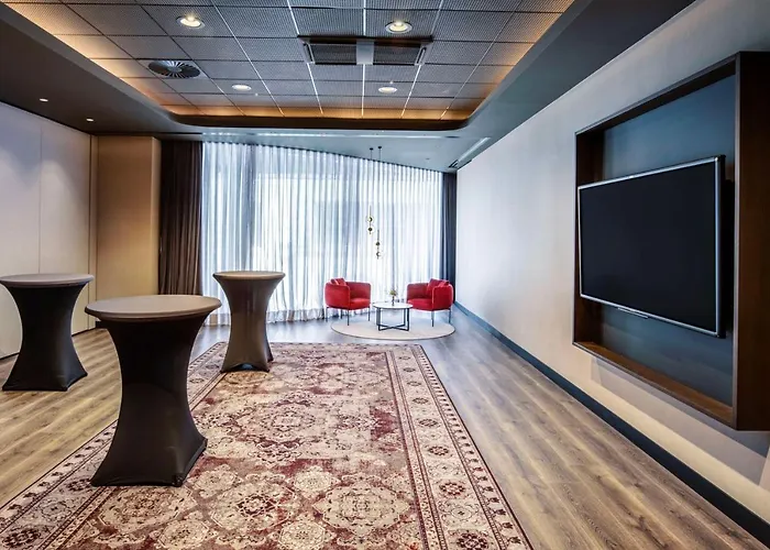 Radisson Collection Grand Place מלון בריסל