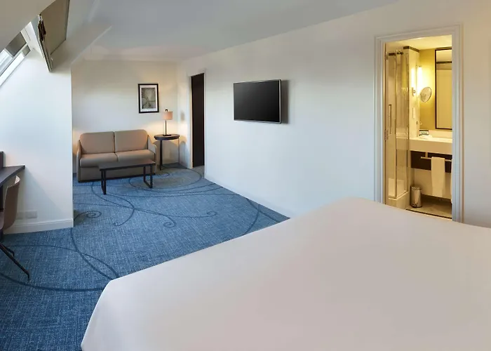 Hilton Grand Place Szálloda 4*