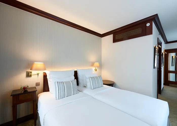 Warwick Grand-place Hotel