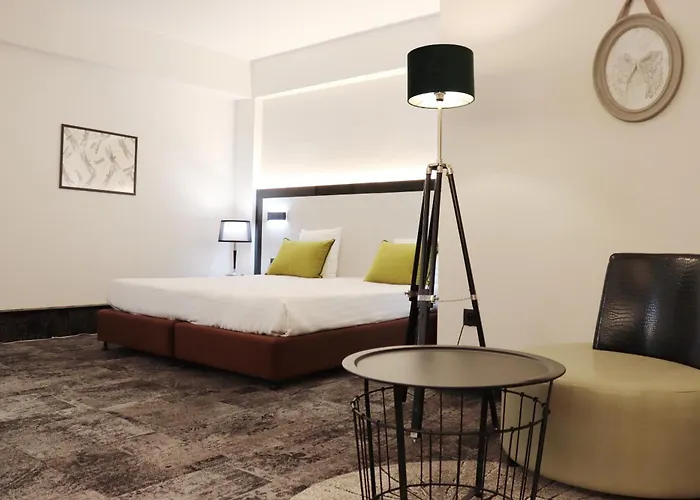 Floris Arlequin Grand-place Hotel 3*