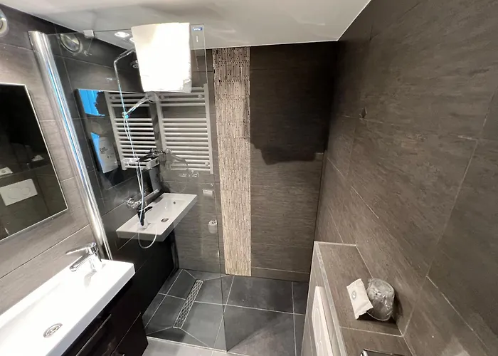 Hotel Western Royal Centre 3*