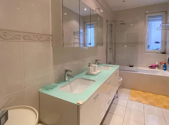 Elegance ,space & Luxury In Appartement *