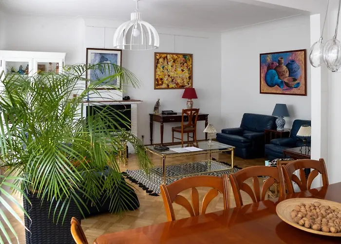 Apartment Elegance ,space & Luxury In Brüssel