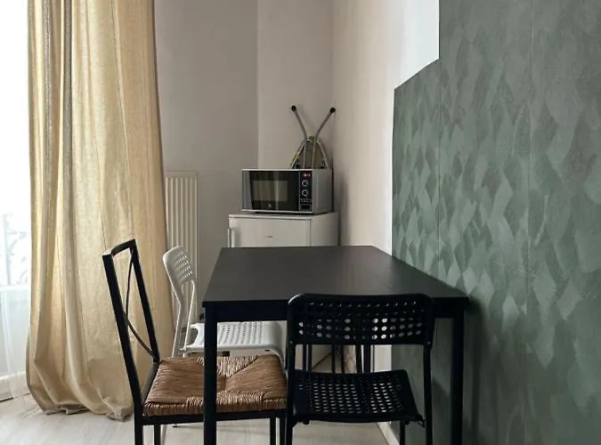 Miroir27 Guest house 2*