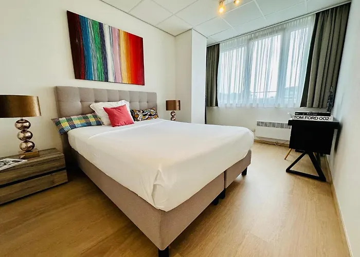 Urbanstay - Grand Place 2 Bd Penthouse Apartment Brussels