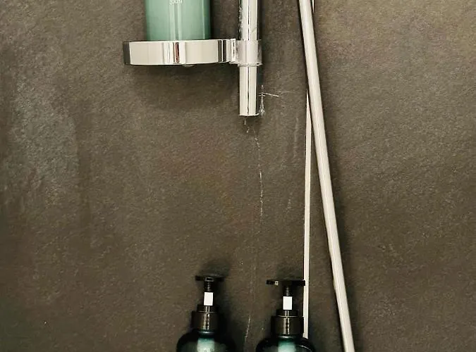 Urbanstay - Grand Place 2 Bd Penthouse Apartment