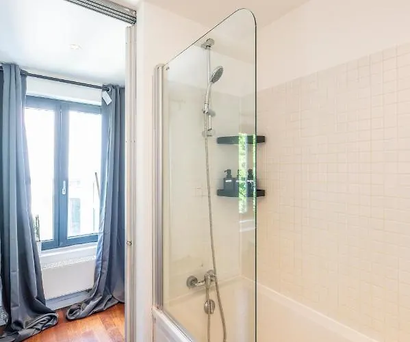 Sensational In Fantastic Location *