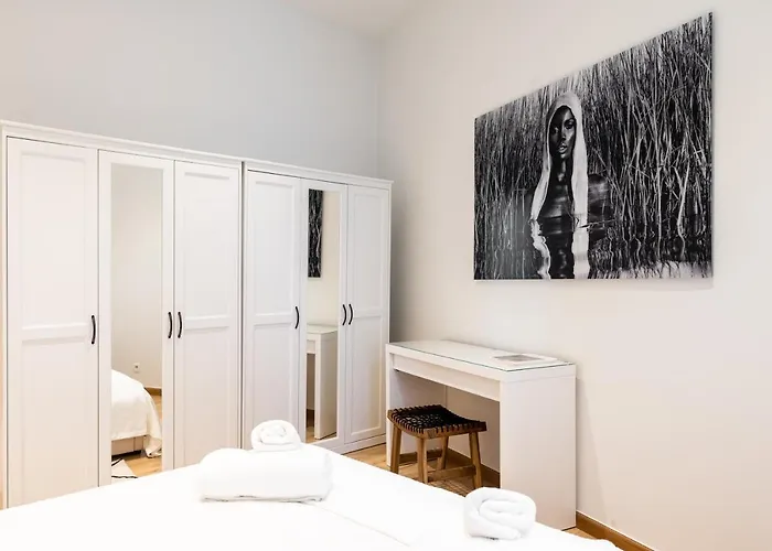 Centre Sablon I, Ii Et V *