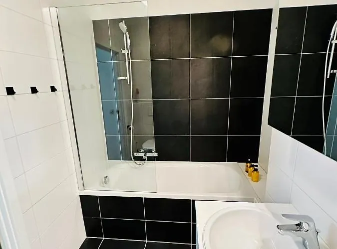 Διαμέρισμα Urbanstay Grand Place Luxury *