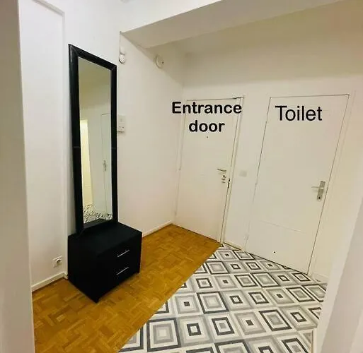 E.u. Woluwe Sweetheart شقة