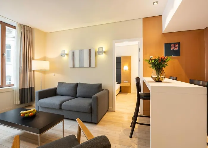 B-aparthotel Grand Place Aparthotel 4*