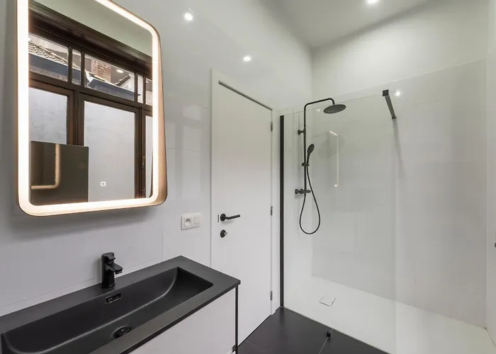 Fish Market Апартаменты Брюссель