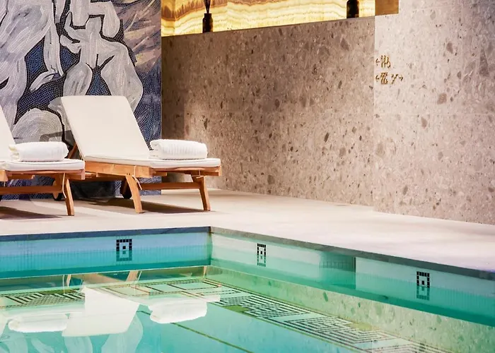 Juliana & - Centre 5*