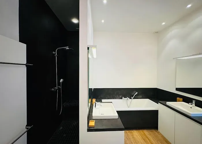 Amazing 3 Bedrooms - Place Brugmann Apartment *