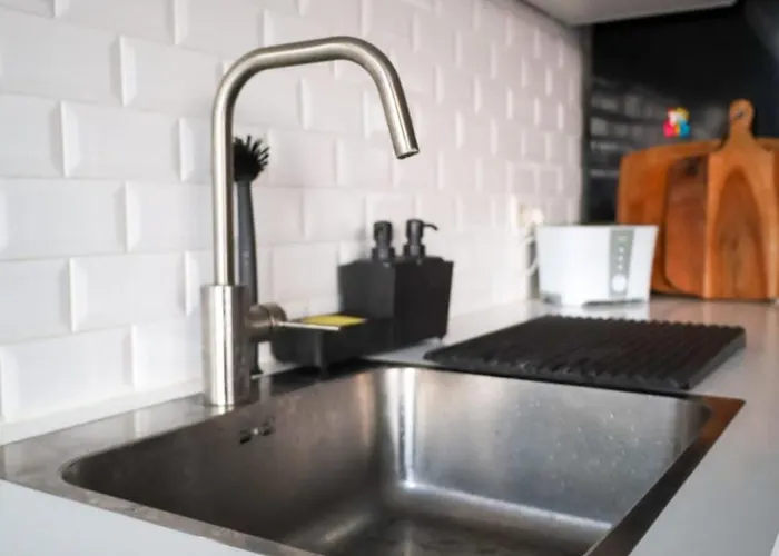 Appartamento Furnished - Bright, Modern In Brussels, 15 Minutes Walk From The Atomium