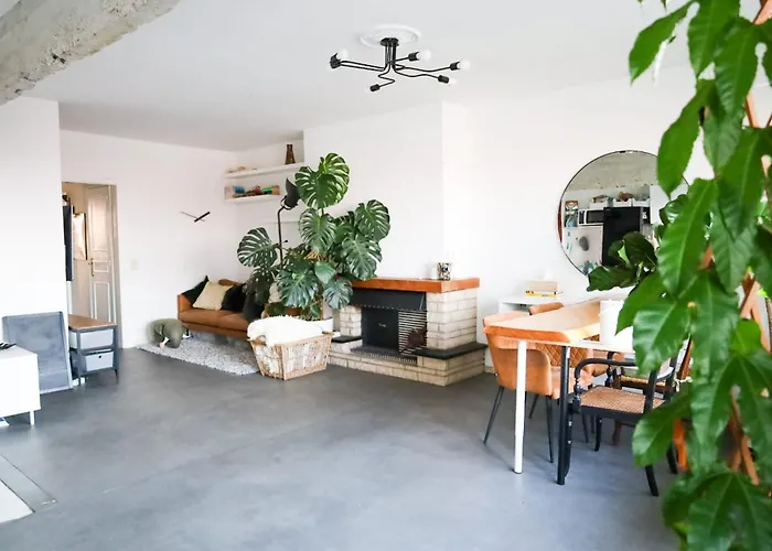 Furnished - Bright, Modern In Brussels, 15 Minutes Walk From The Atomium