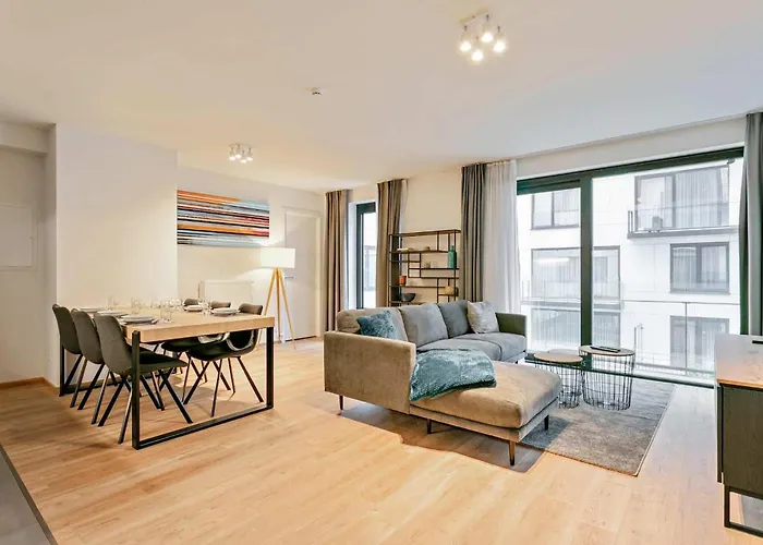 Furnished 2 Bedroom In Center Apartment Brussels