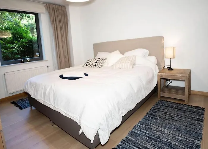 Apartament Tres Lumineux De 120m2 *