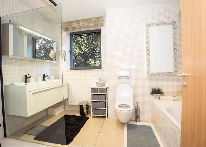 Apartment Tres Lumineux De 120m2