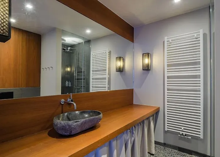 1000m2 With Indoor Pool * Brüssel