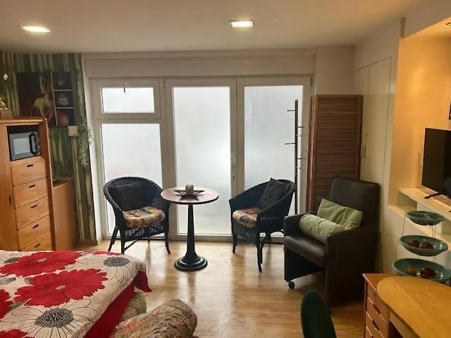 Zen Atomium Et Palais De L'exposition Homestay szállás