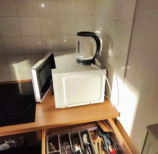 Studio Entier Avec Balcon - Tour Et Taxis *