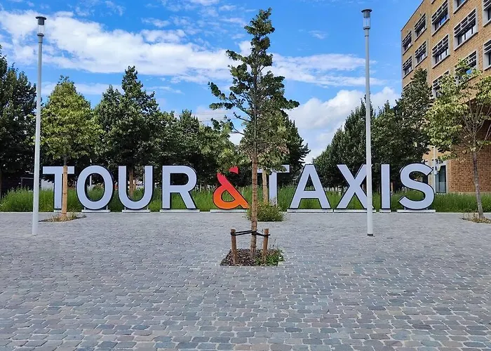 Studio Entier Avec Balcon - Tour Et Taxis *