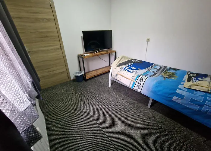 Pensionat Central Home 3*