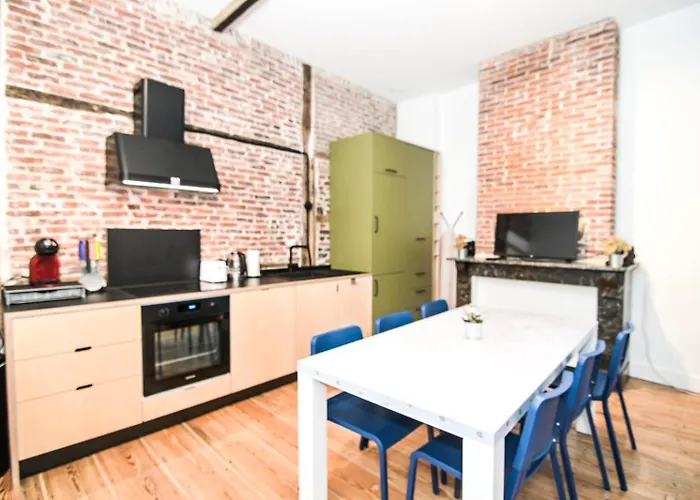 Gasthof Cozy And Confortable Near Station