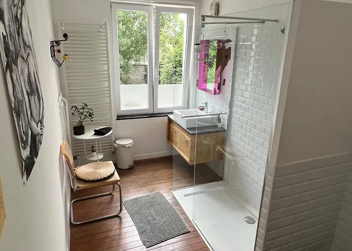 Arti Louise/flagey/centre *