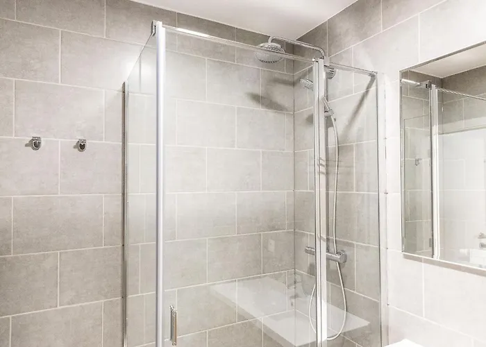 Degroux 82 - Self Check In By Homenhancement * Brüksel