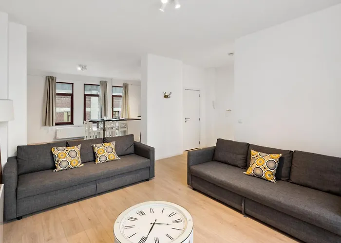 Degroux 82 - Self Check In By Homenhancement Daire Brüksel