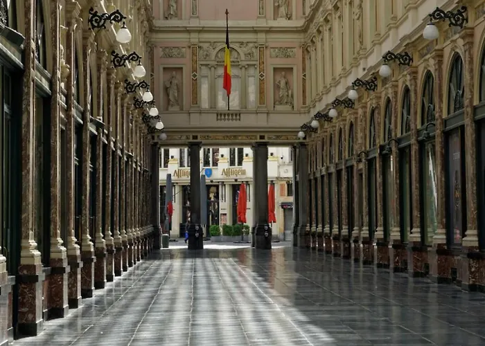 Appartement Au Pied De La Grand Place Daire *